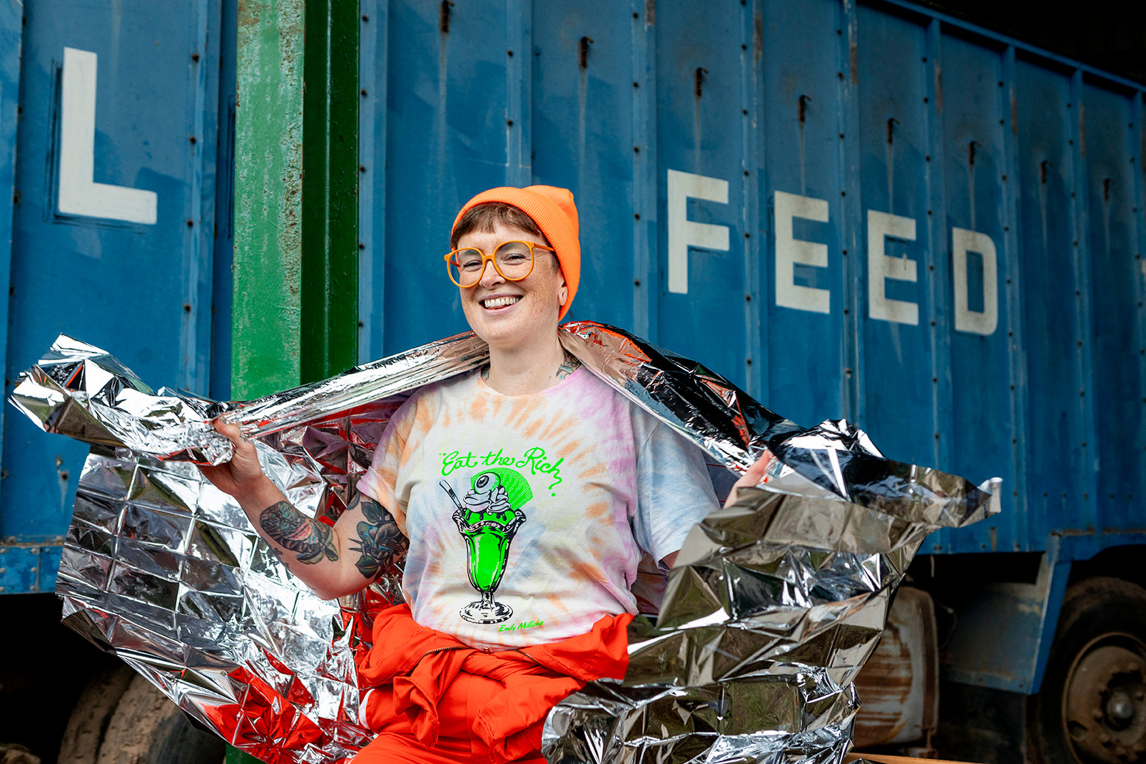 「金持を喰いちぎれ」映画プロモ・Tシャツ EAT THE RICH 金持を喰いちぎれ 白カラーTシャツ | CINEM＠RT STORE